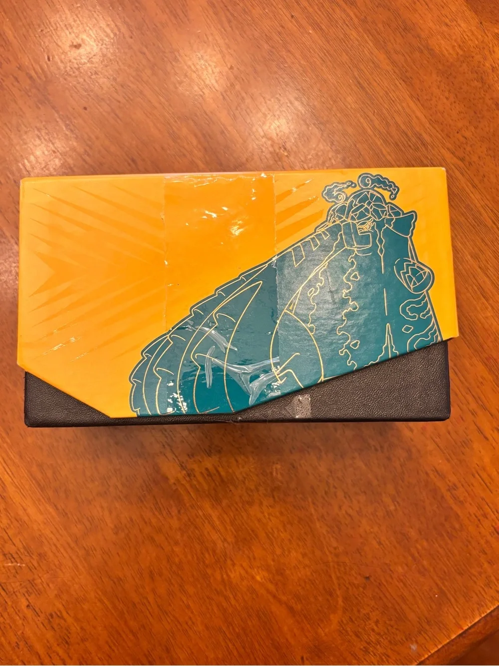 Pokémon TCG: Sword & Shield-Rebel Clash Elite Trainer Box with dice & more